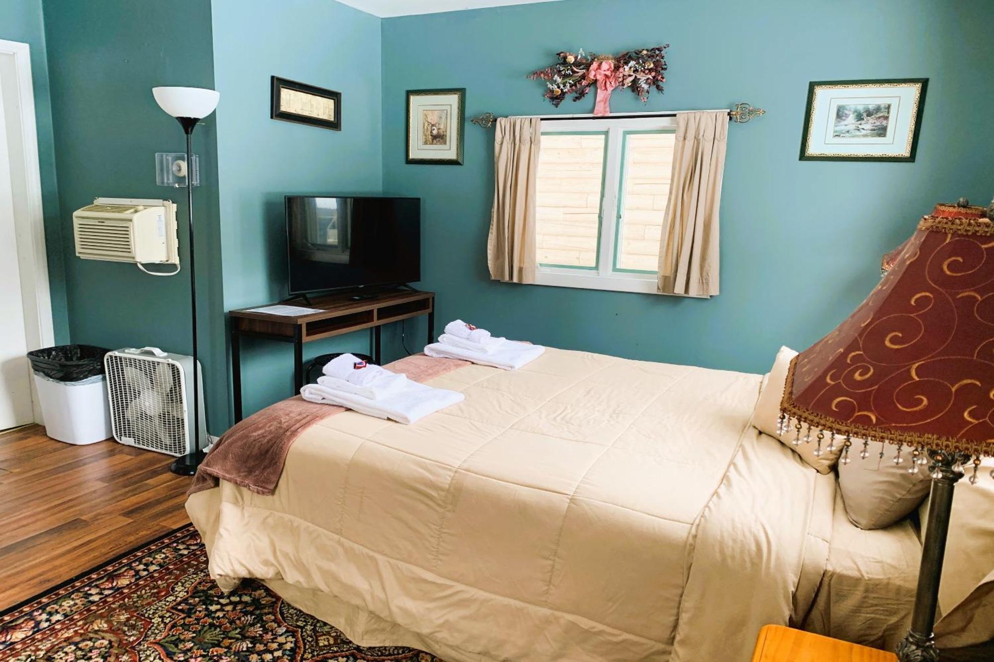 Love Hotels St John River By Oyo At Fort Kent Me Saint John Plantation Ngoại thất bức ảnh
